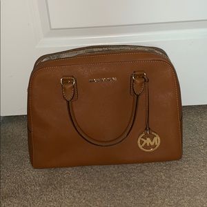 MICHAEL KORS Hand & Shoulder bag.